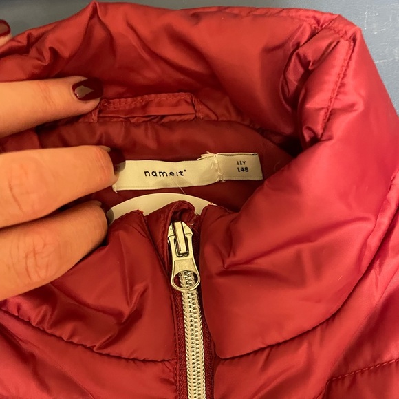 Name it size 11 youth burgundy puffy vest - Picture 3 of 3